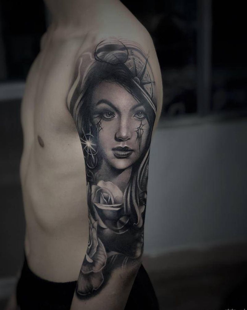 欧美花臂 50%.纹身图片_手臂欧美写实玫瑰花 人物纹身图案