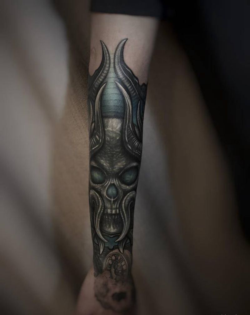 遮盖纹身图片_手臂欧美写实纹身图案