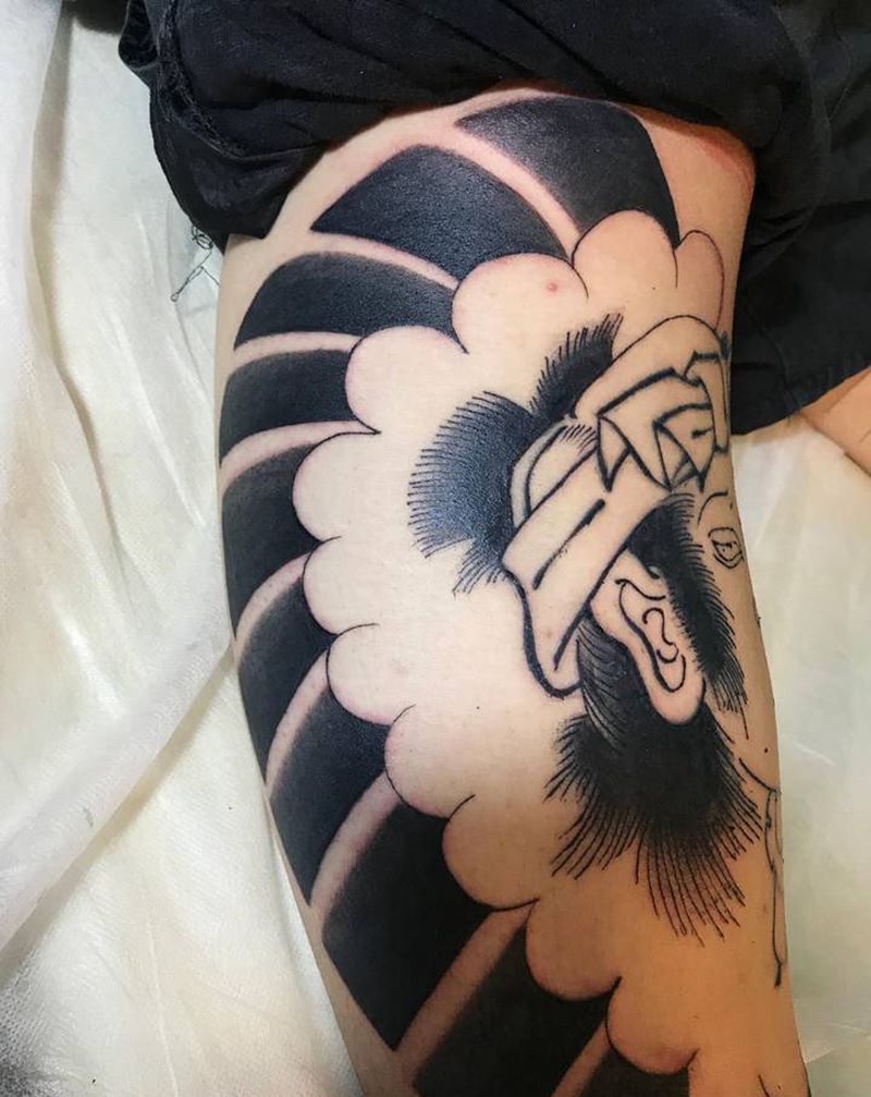 生首进度纹身图片_腿部老传统纹身图案