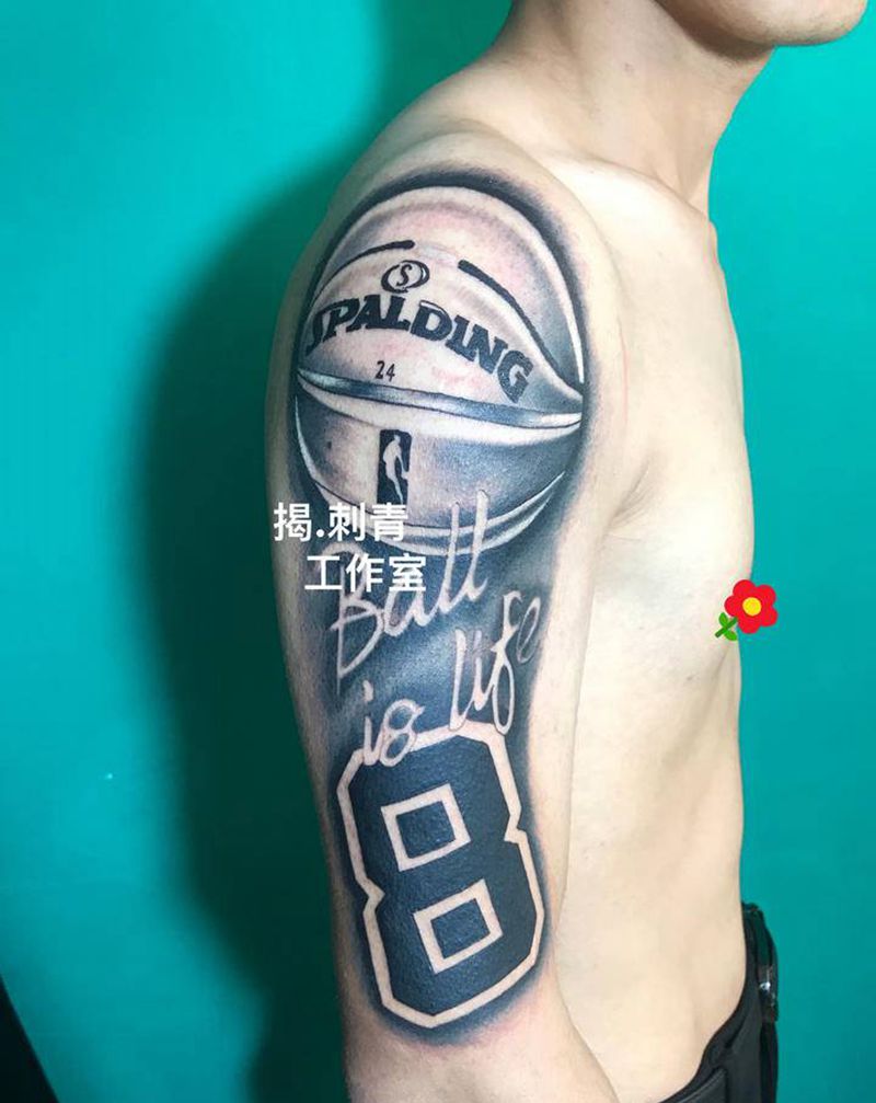 致敬科比2纹身图片_手臂欧美写实纹身图案