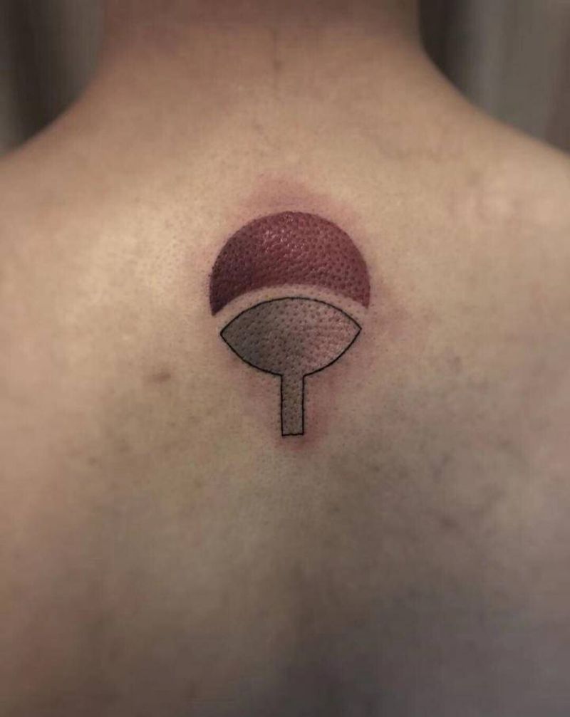 火影宇智波家族纹身图片_颈部Old School纹身图案