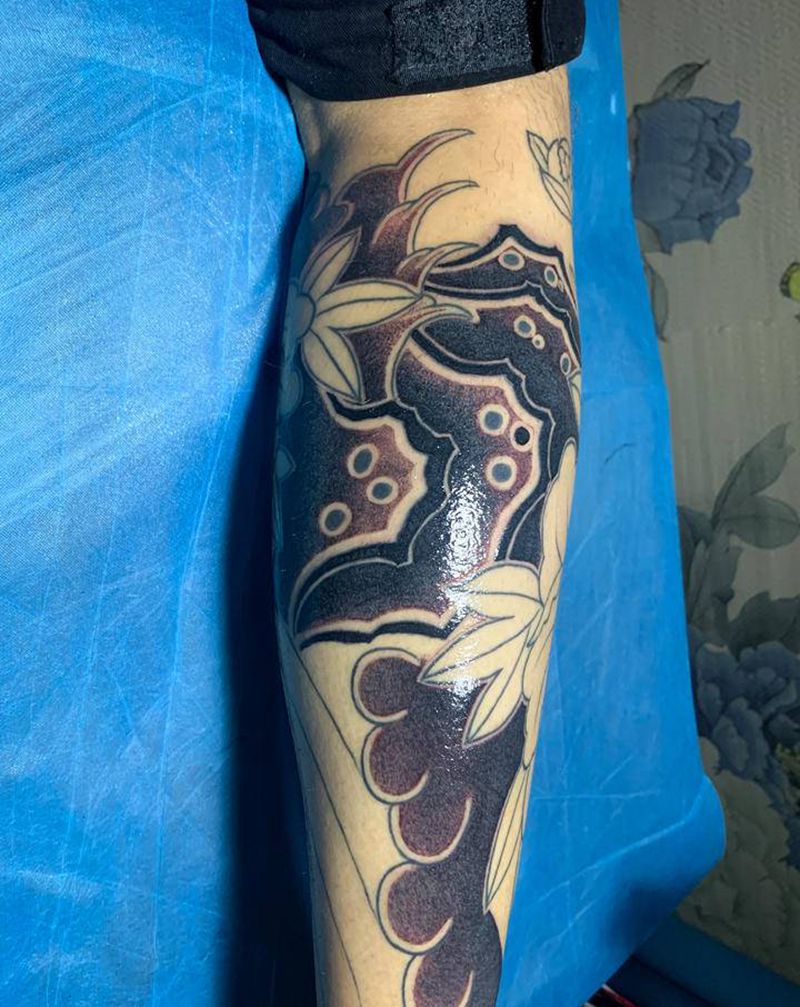 老传统包小腿纹身图片_腿部老传统纹身图案