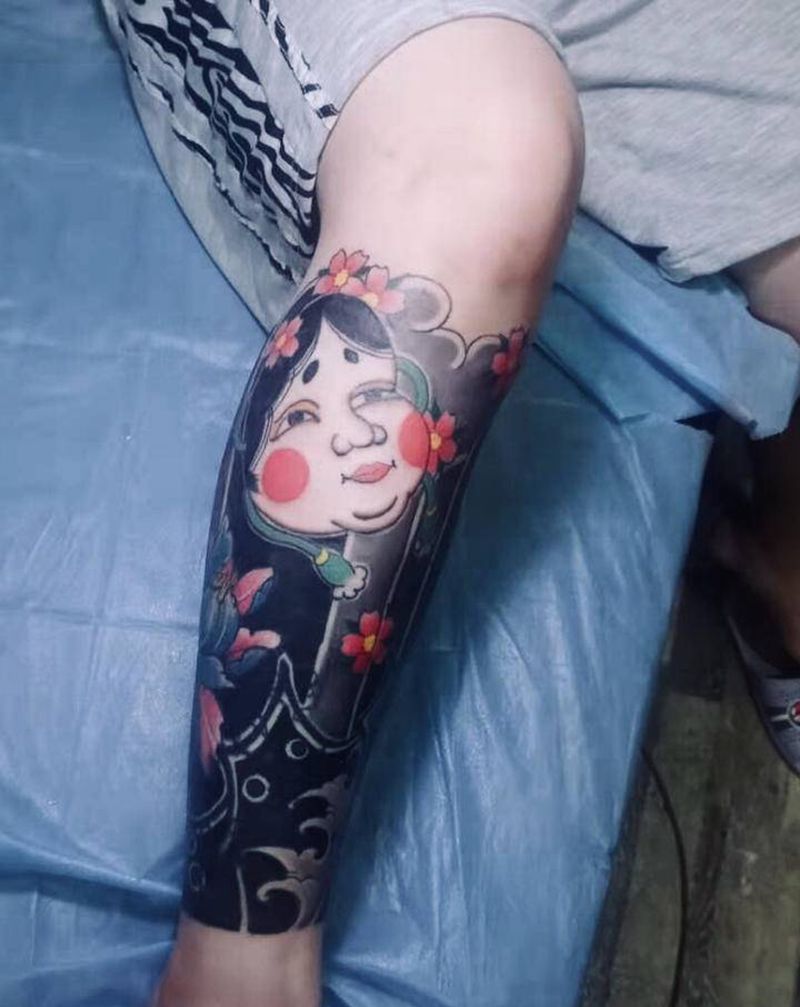 啊多福遮盖旧图纹身图片_腿部老传统纹身图案