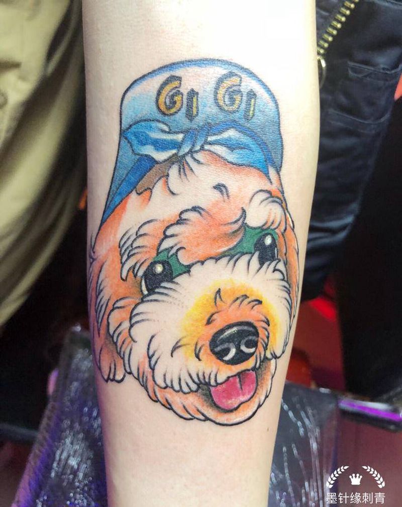 小狗纹身图片_手部New School小狗纹身图案