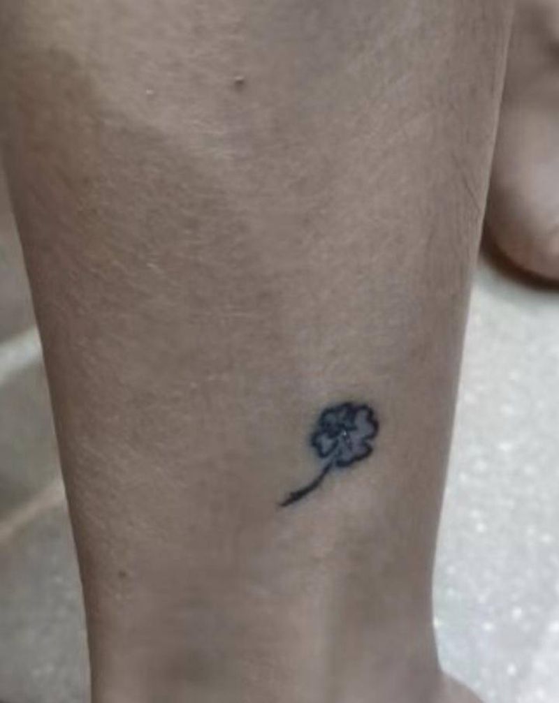 遮盖纹身图片_脚部纹身图案