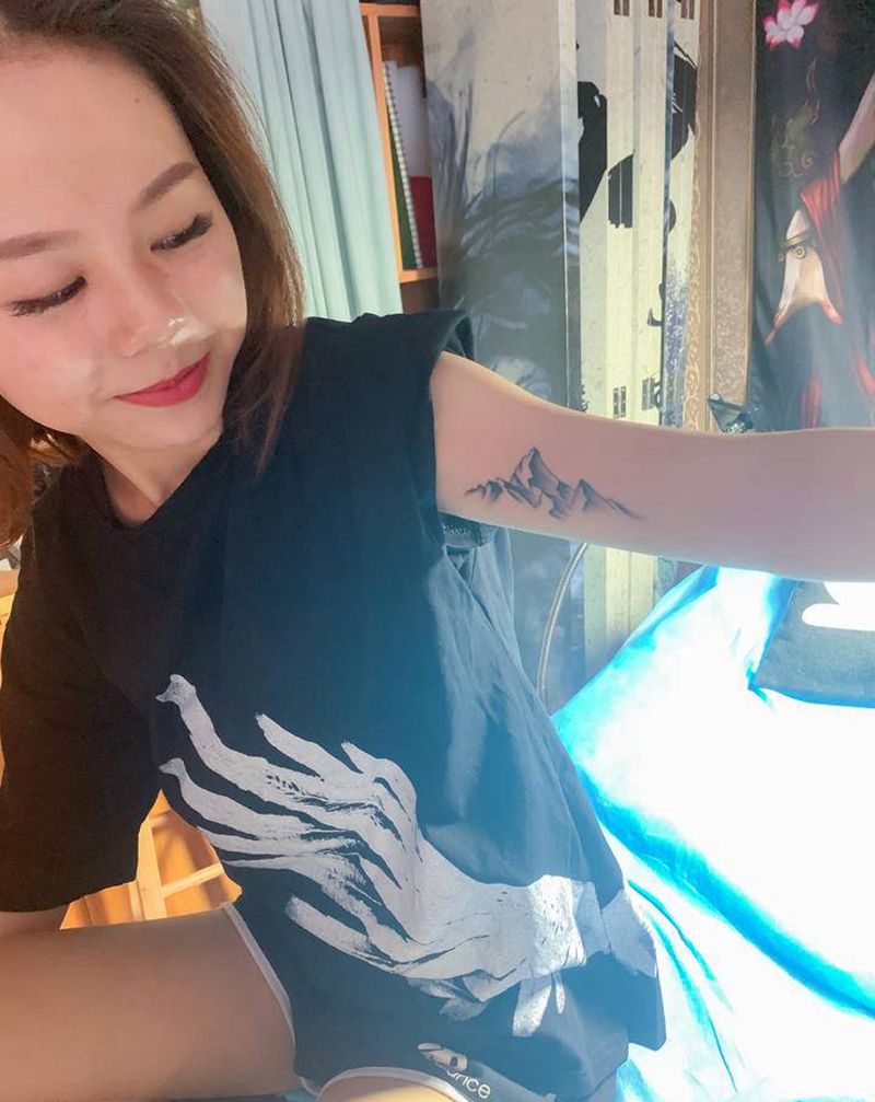 山纹身图片_手臂纹身图案