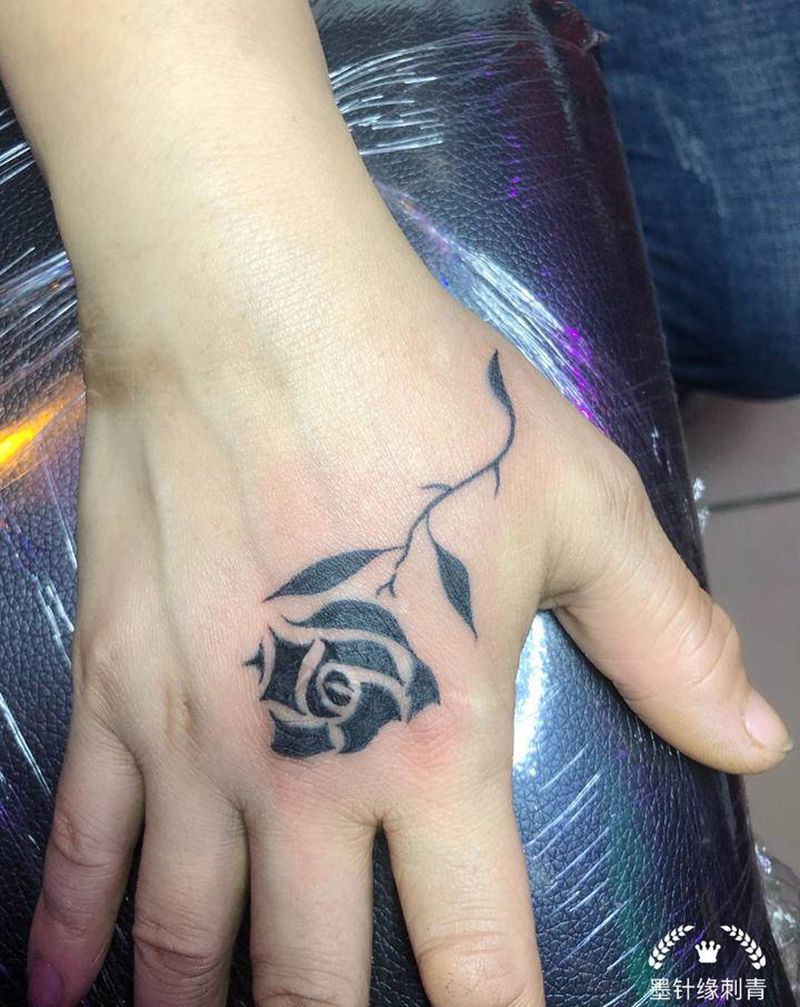 遮盖伤疤纹身图片_手部纹身图案