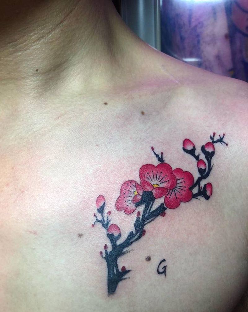 君子之花纹身图片_胸部纹身图案