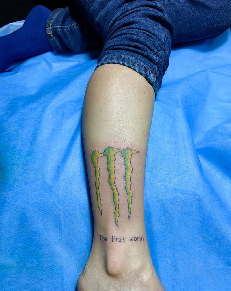 魔抓纹身图片_脚部纹身图案