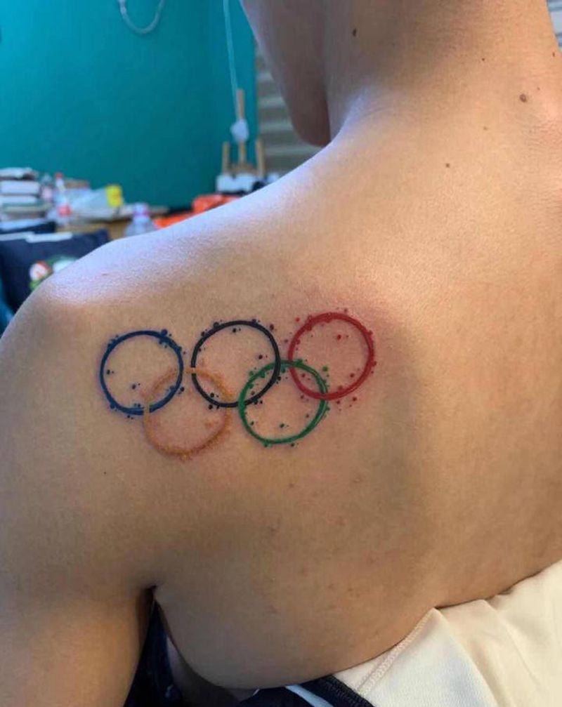 奥运logo纹身图片_肩部纹身图案