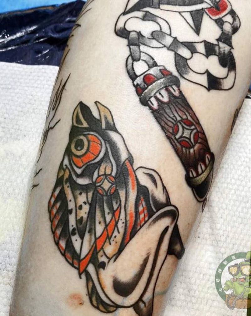 school纹身图片_脚部纹身图案