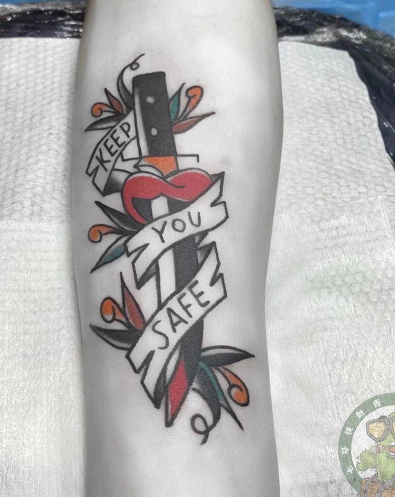 OId  School纹身图片_手部Old School纹身图案