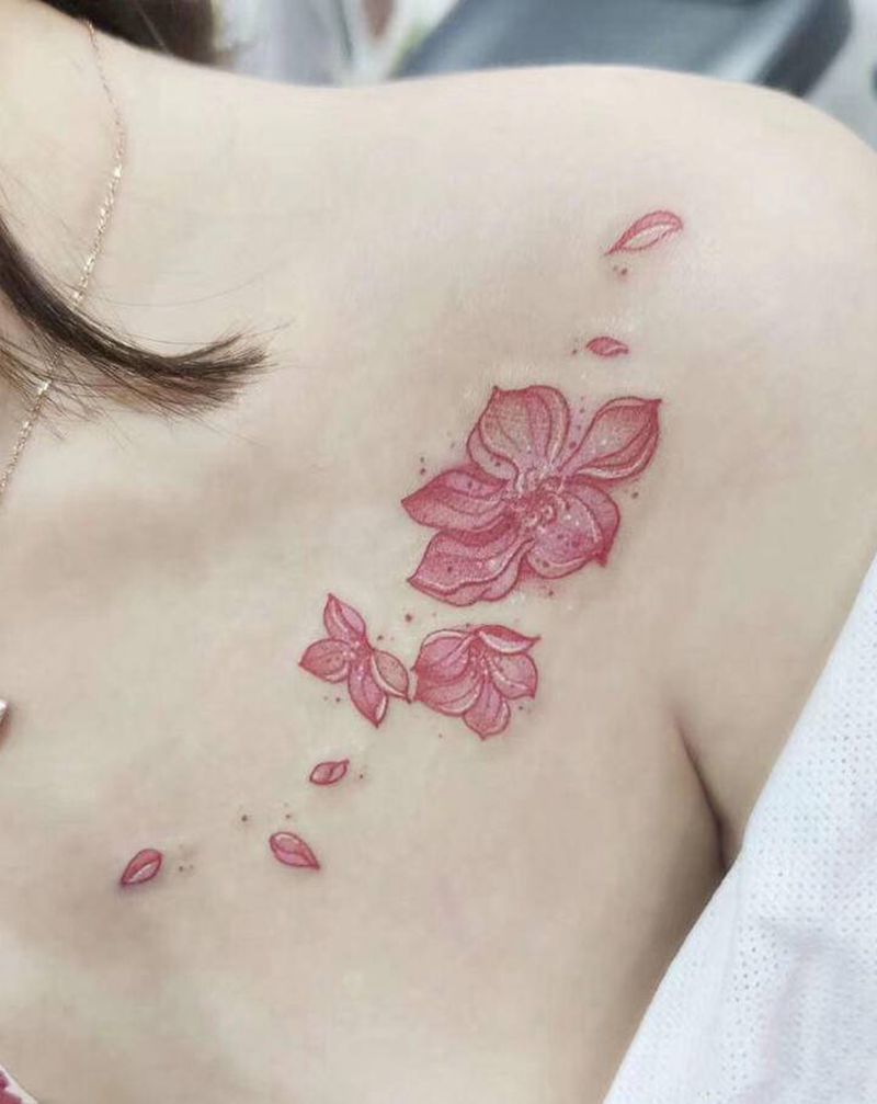 小清新纹身图片_肩部纹身图案