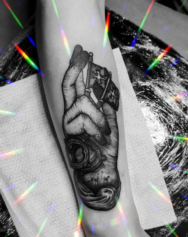 手纹身图片_欧美写实纹身图案