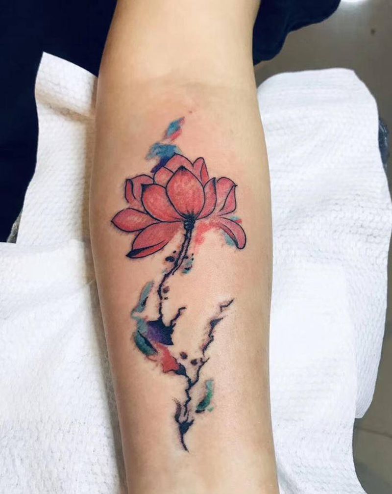 水彩花纹身图片_水彩纹身图案