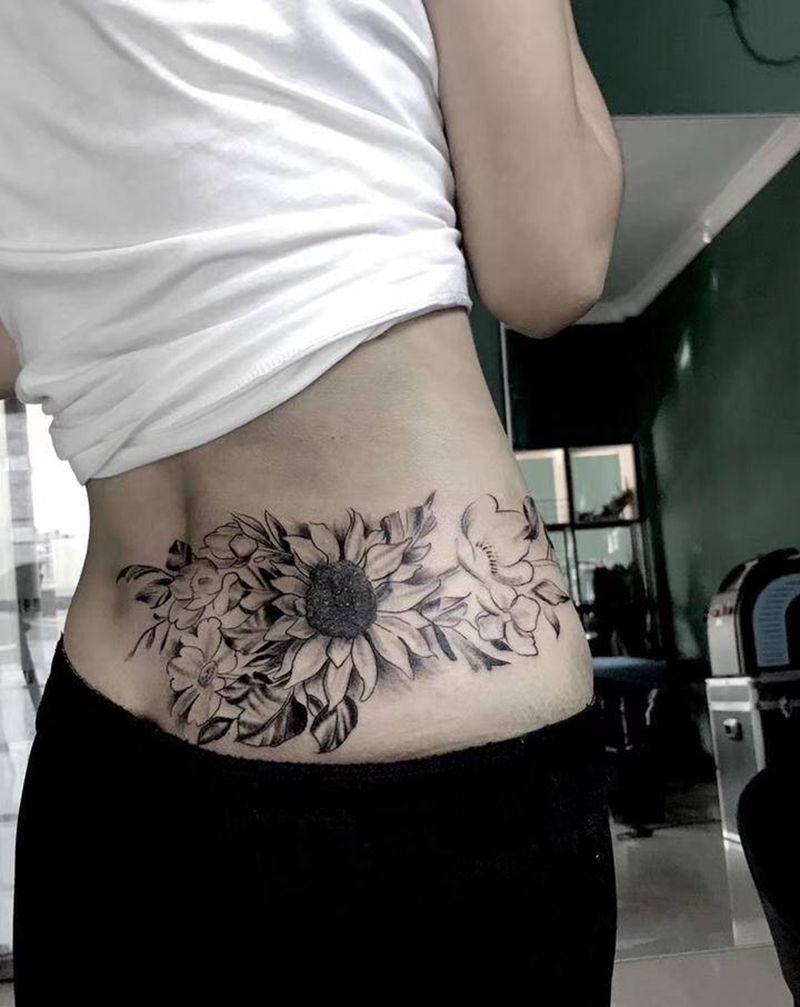 侧腰遮盖纹身图片_腰部纹身图案