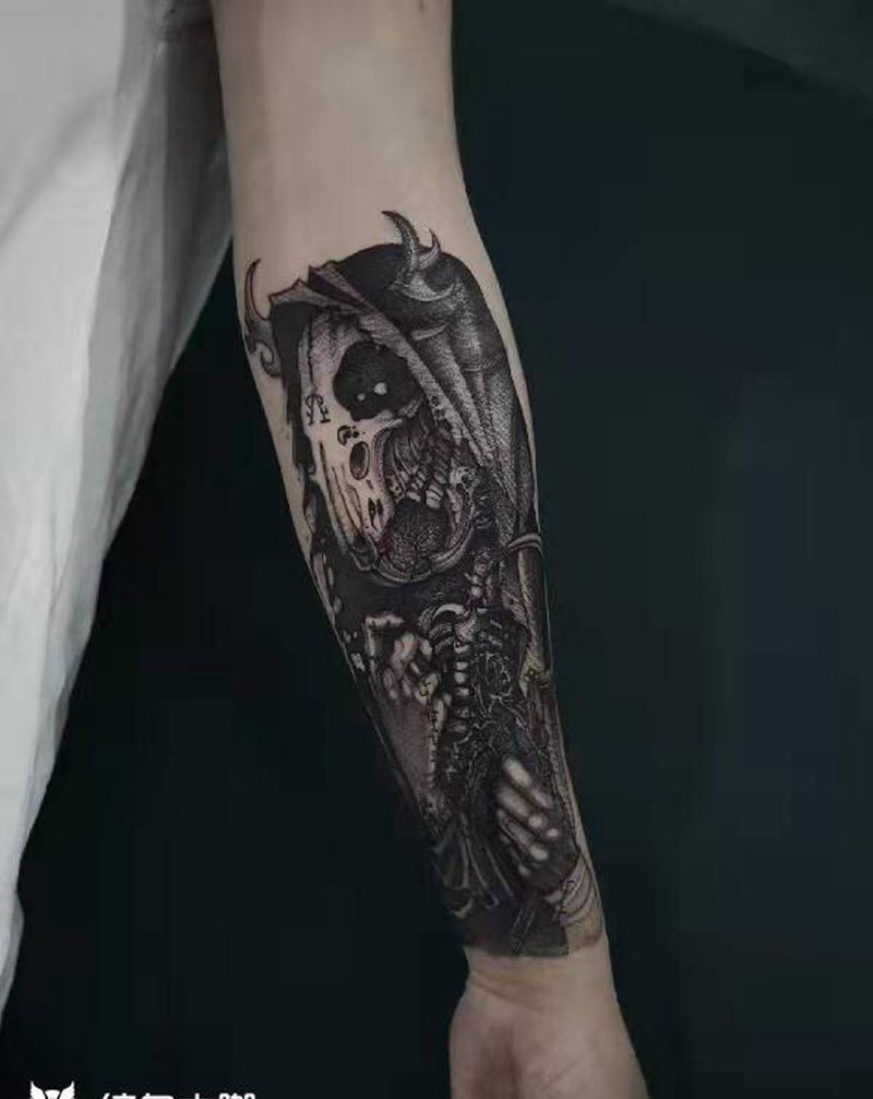 死神小臂纹身图片_手臂欧美写实纹身图案