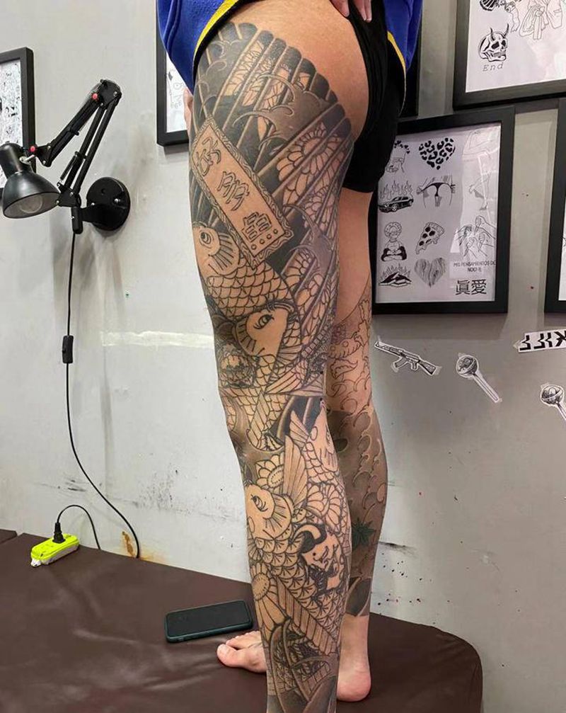 好多鱼纹身图片_腿部老传统纹身图案