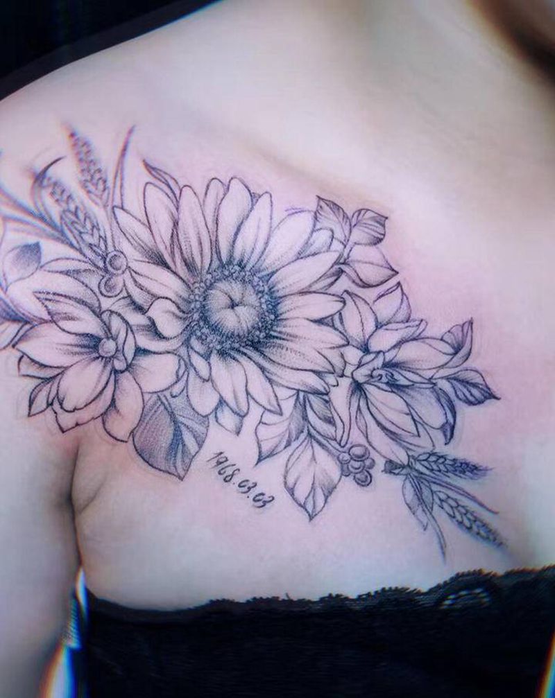 素花纹身图片_肩部素花纹身图案