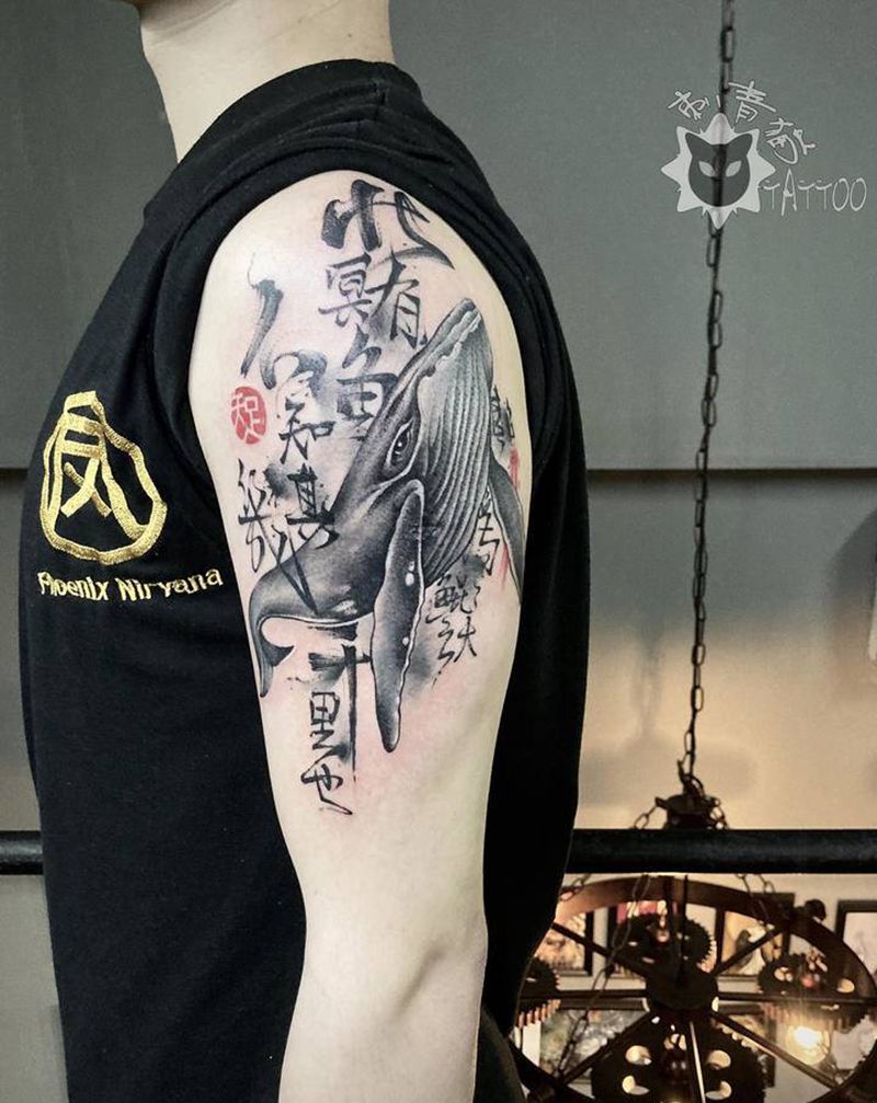 鲸鱼纹身图片_手部手臂水墨新传统鲸鱼纹身图案