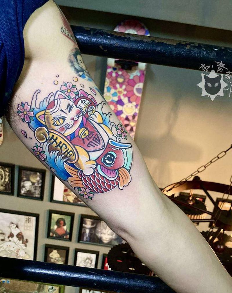 招财猫纹身图片_手臂手部新传统New School招财猫旗鱼达摩蛋纹身图案