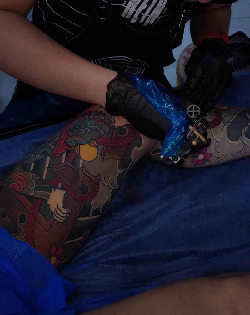 驻店纹身师老传统·张顺纹身图片_腿部老传统张顺纹身图案