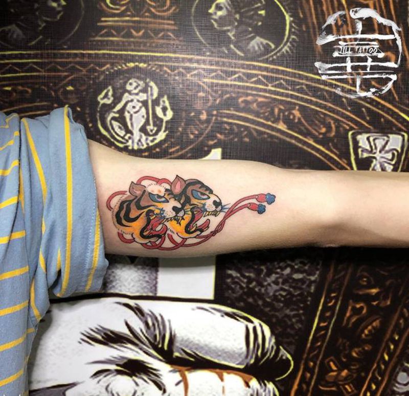 日式老虎纹身图片_手臂纹身图案