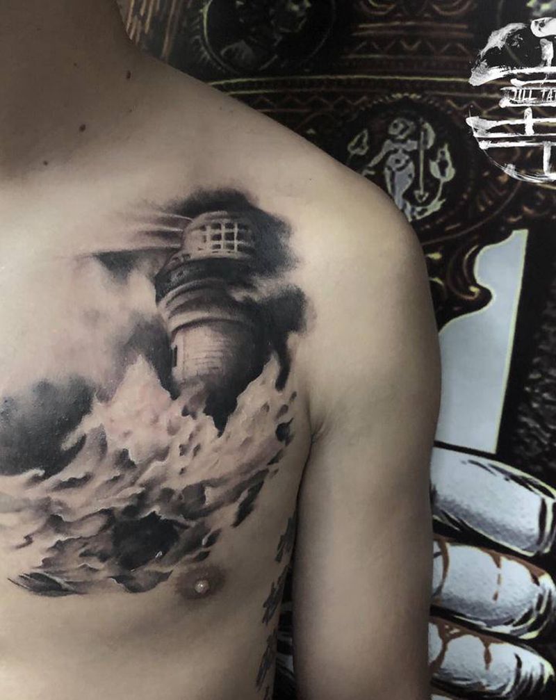 写实灯塔纹身图片_胸部欧美写实灯塔纹身图案