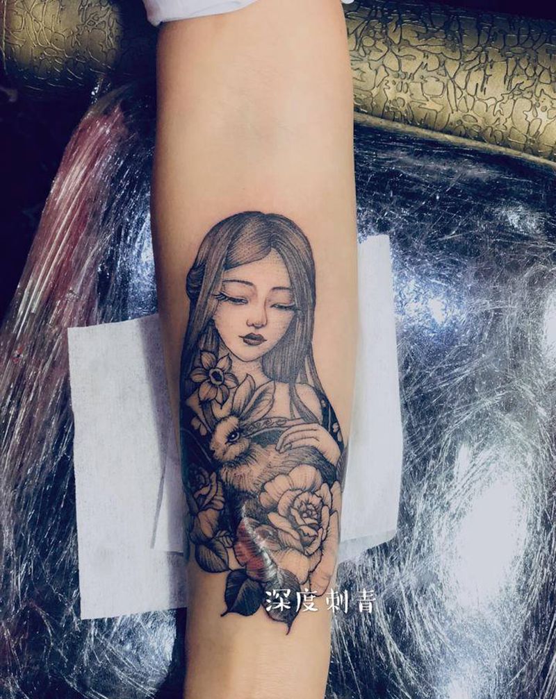 遮盖作品纹身图片_手部欧美写实纹身图案