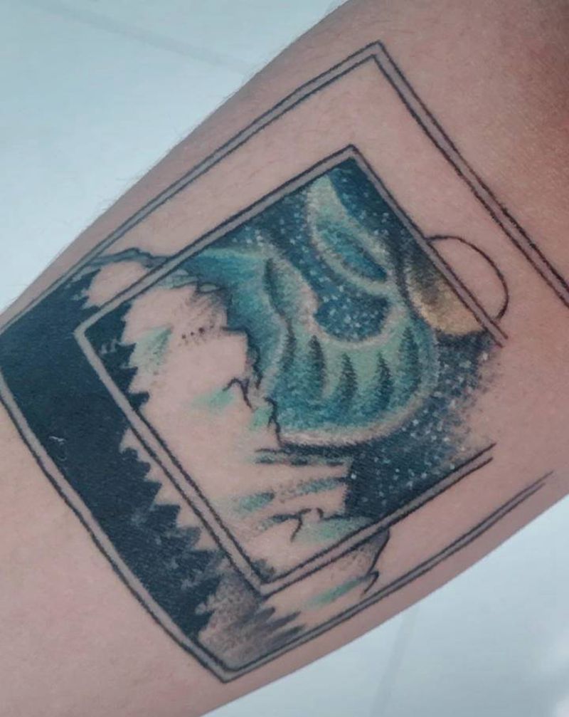 恢复后纹身图片_手臂New School纹身图案