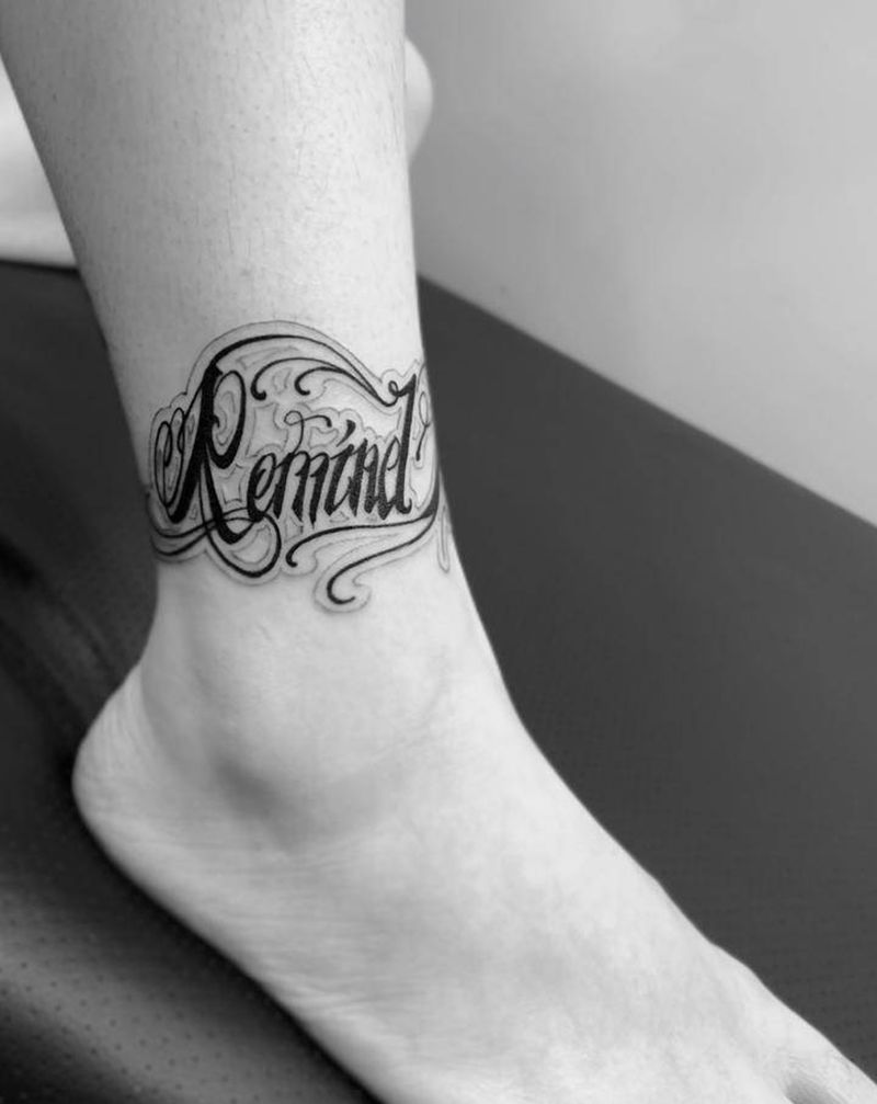 【脚踝花体】纹身图片_脚部花体字纹身图案