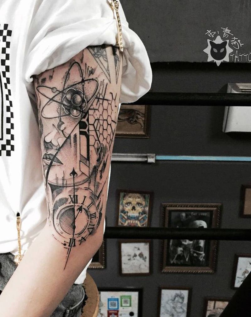时间.空间纹身图片_手部手臂几何点刺时间空间纹身图案
