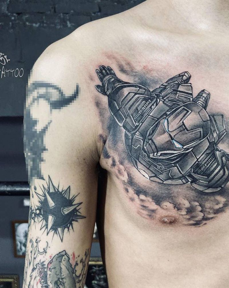 钢铁侠纹身图片_胸部欧美写实New School钢铁侠漫威纹身图案