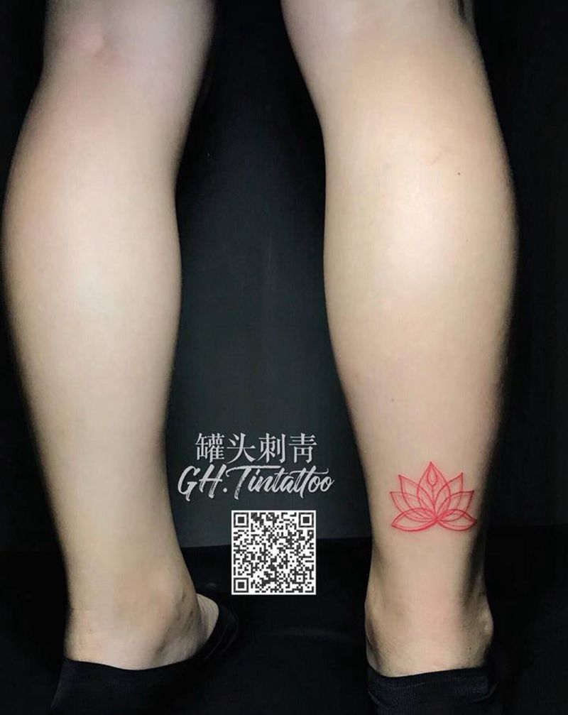 客人自带纹身图片_腿部纹身图案