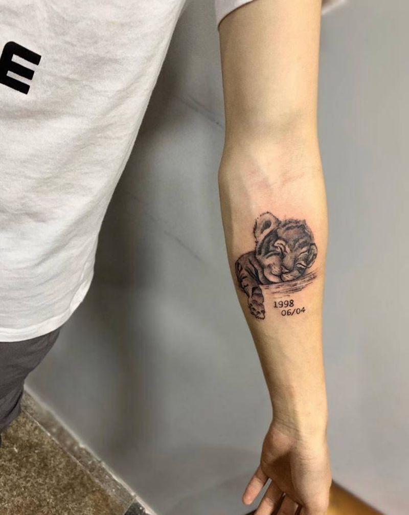 分享一只卡哇伊 小脑斧