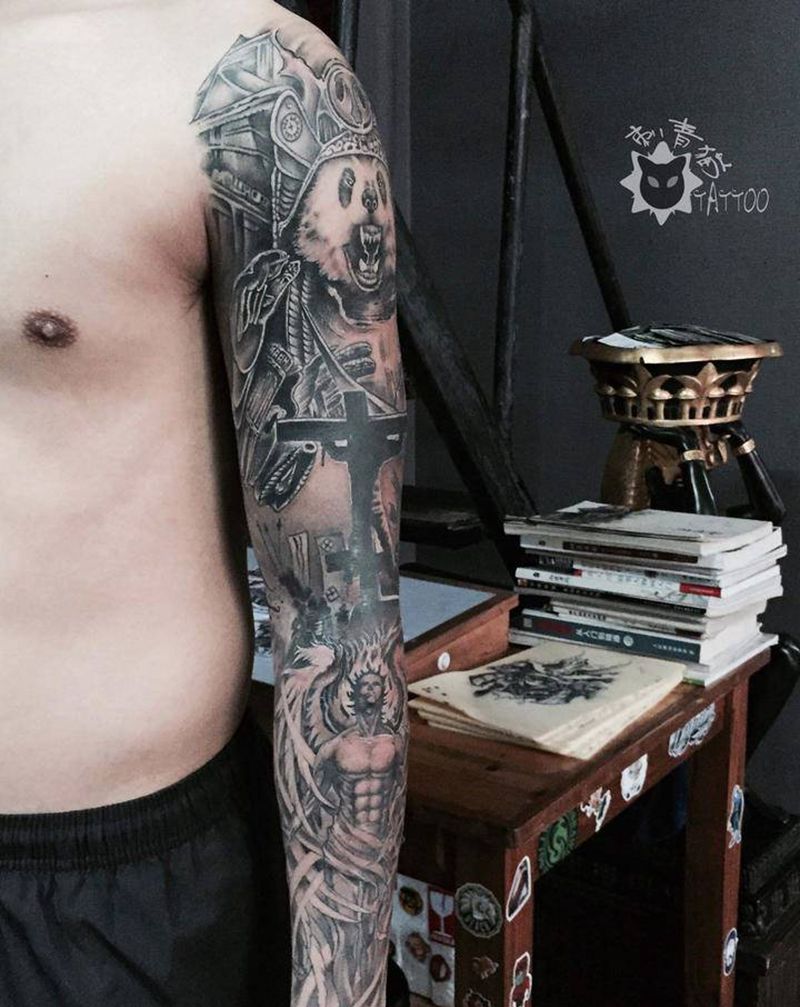 熊猫战士.纹身图片_手部手臂欧美写实New School熊猫天使花臂纹身图案