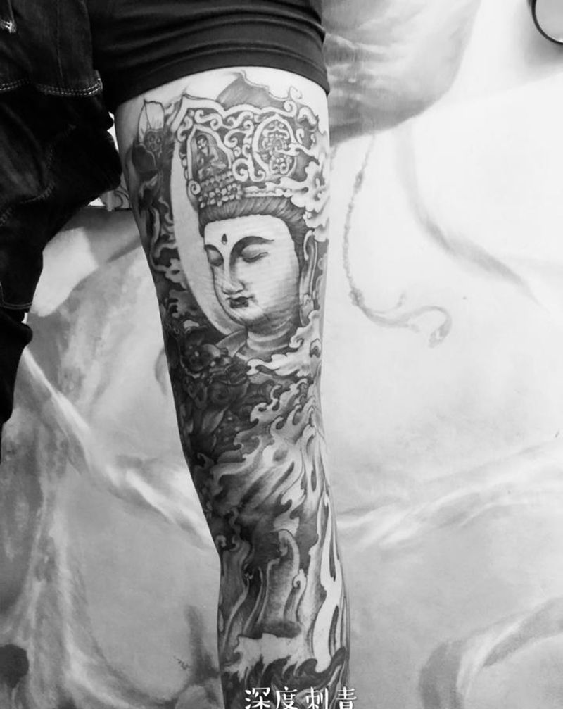 文殊菩萨纹身图片_脚部新传统纹身图案