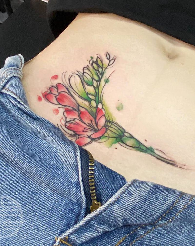 腹部疤痕遮盖纹身图片_腹部水彩纹身图案