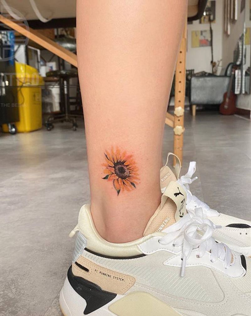 向日葵纹身图片_腿部纹身图案