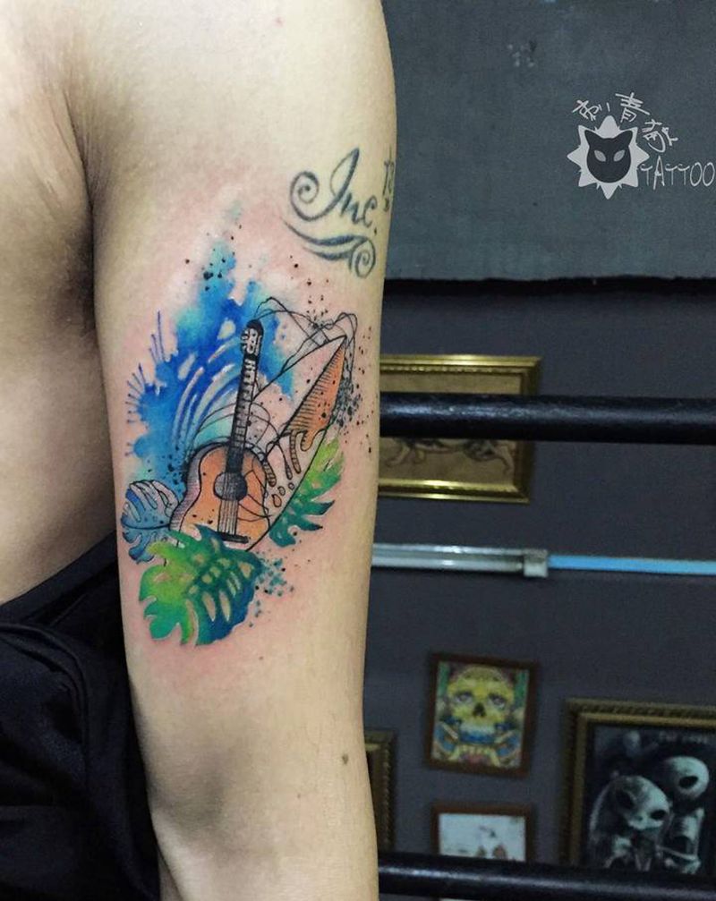 吉他冲浪板纹身图片_手部手臂水彩New School吉他冲浪板叶子纹身图案