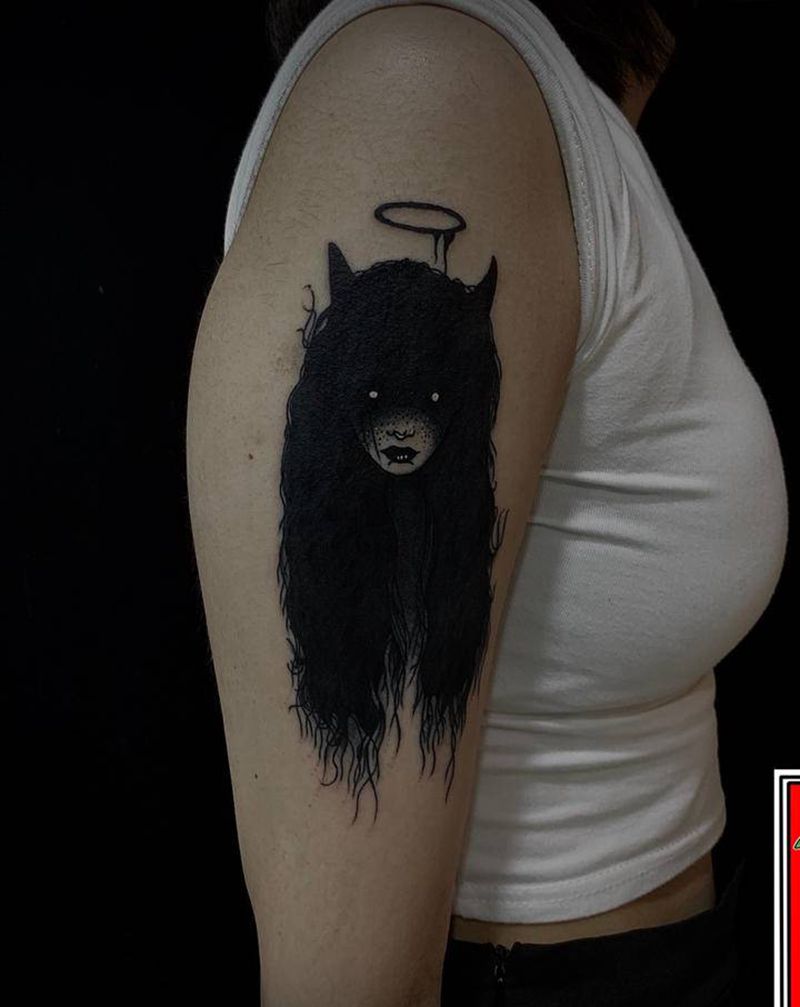 遮盖不开心纹身图片_手臂欧美写实纹身图案