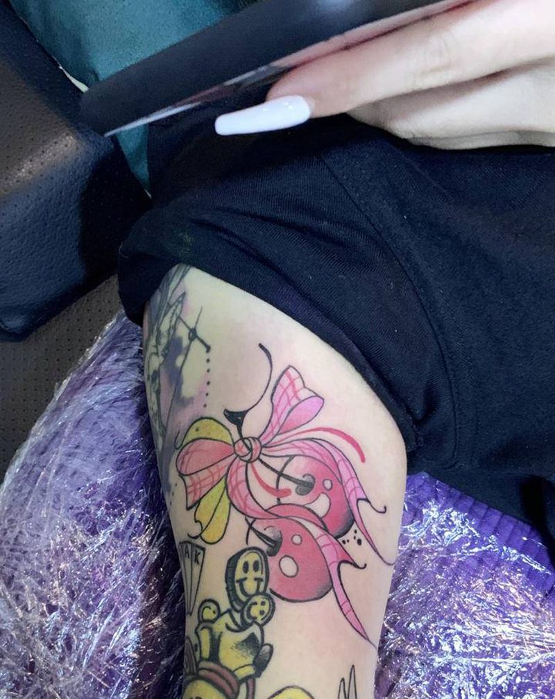 大樱桃与蝴蝶结