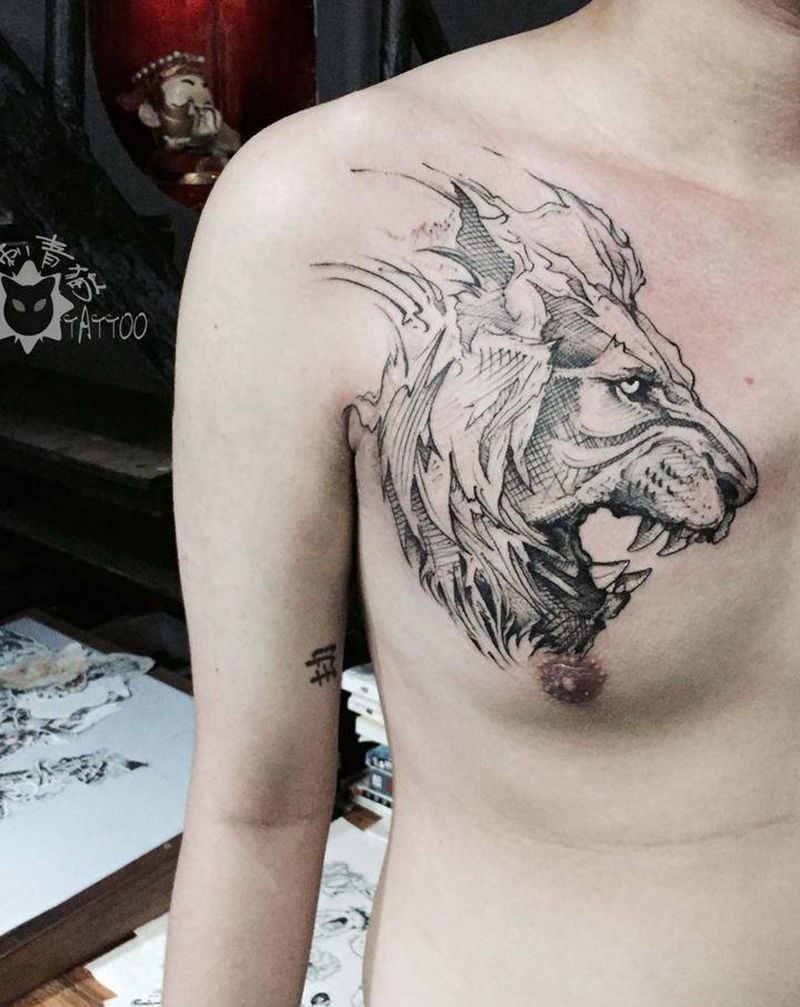 狮子纹身图片_胸部点刺几何狮子纹身图案