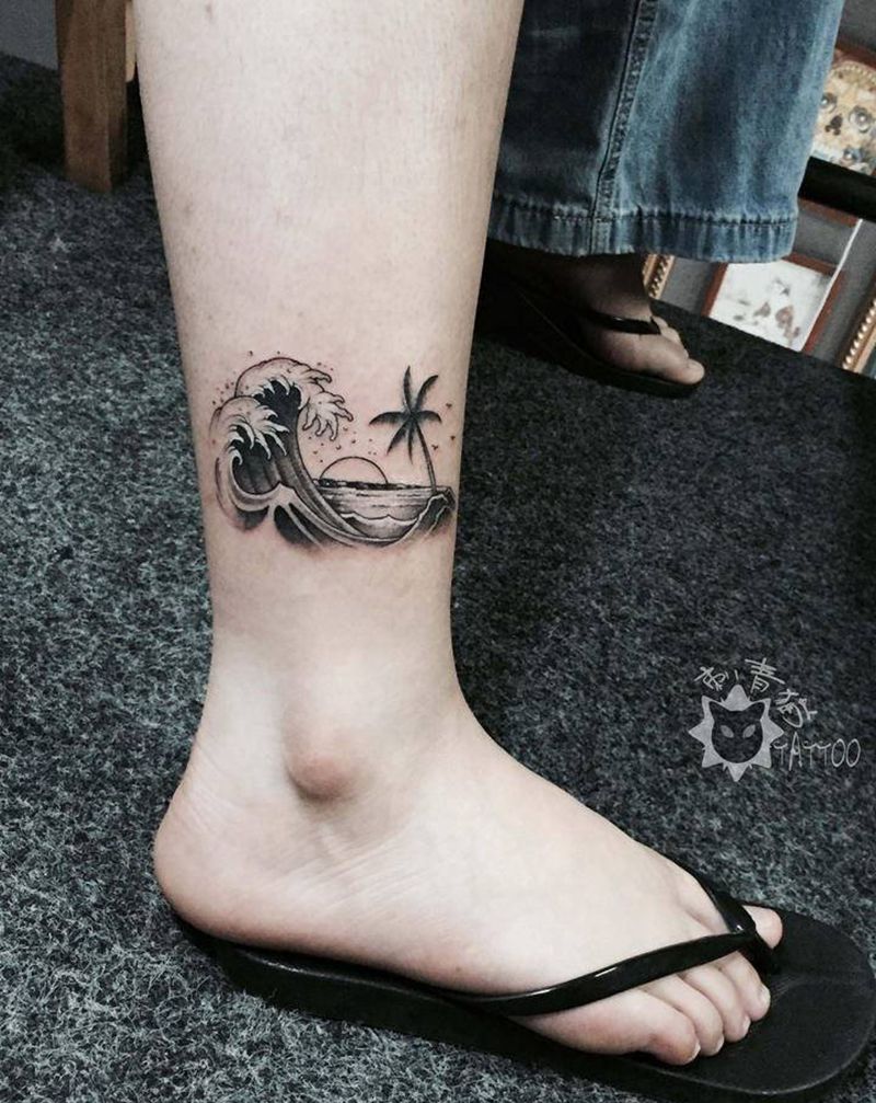 海浪纹身图片_脚部腿部点刺海浪椰子树纹身图案
