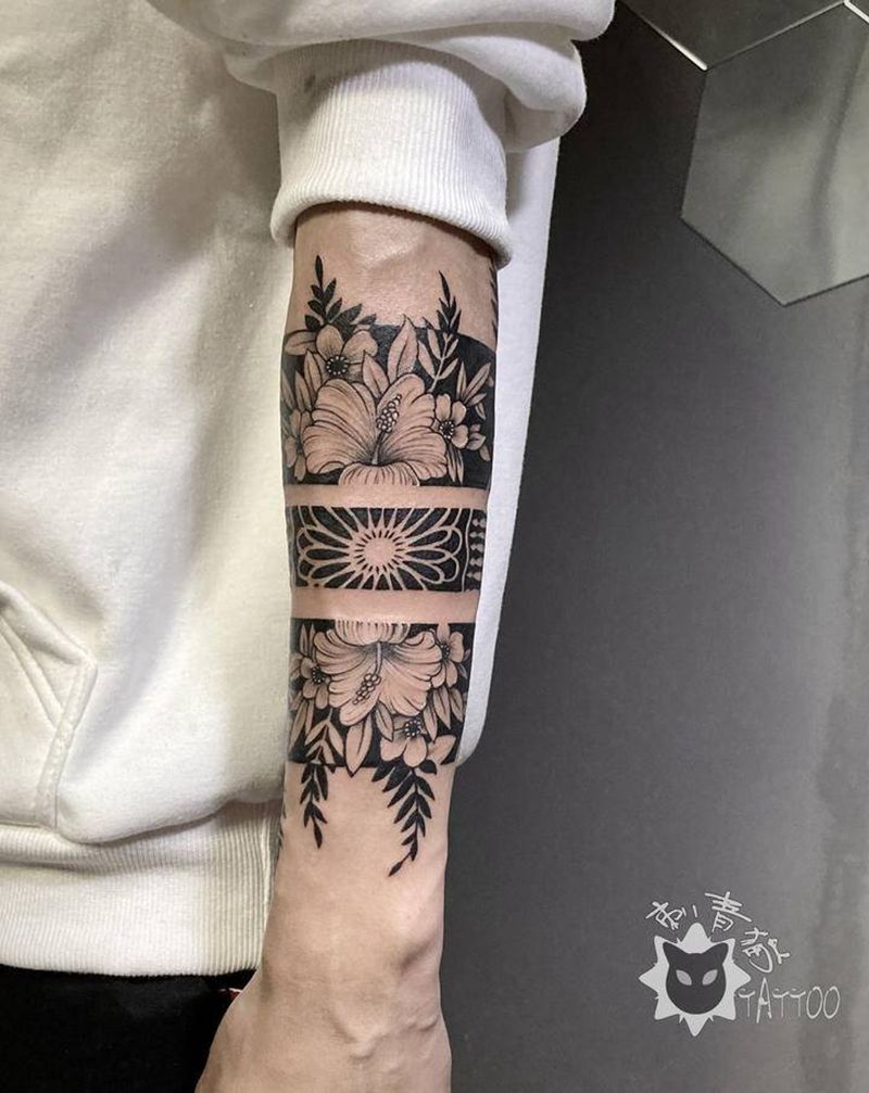 臂环纹身图片_手部手臂几何臂环花环花纹身图案