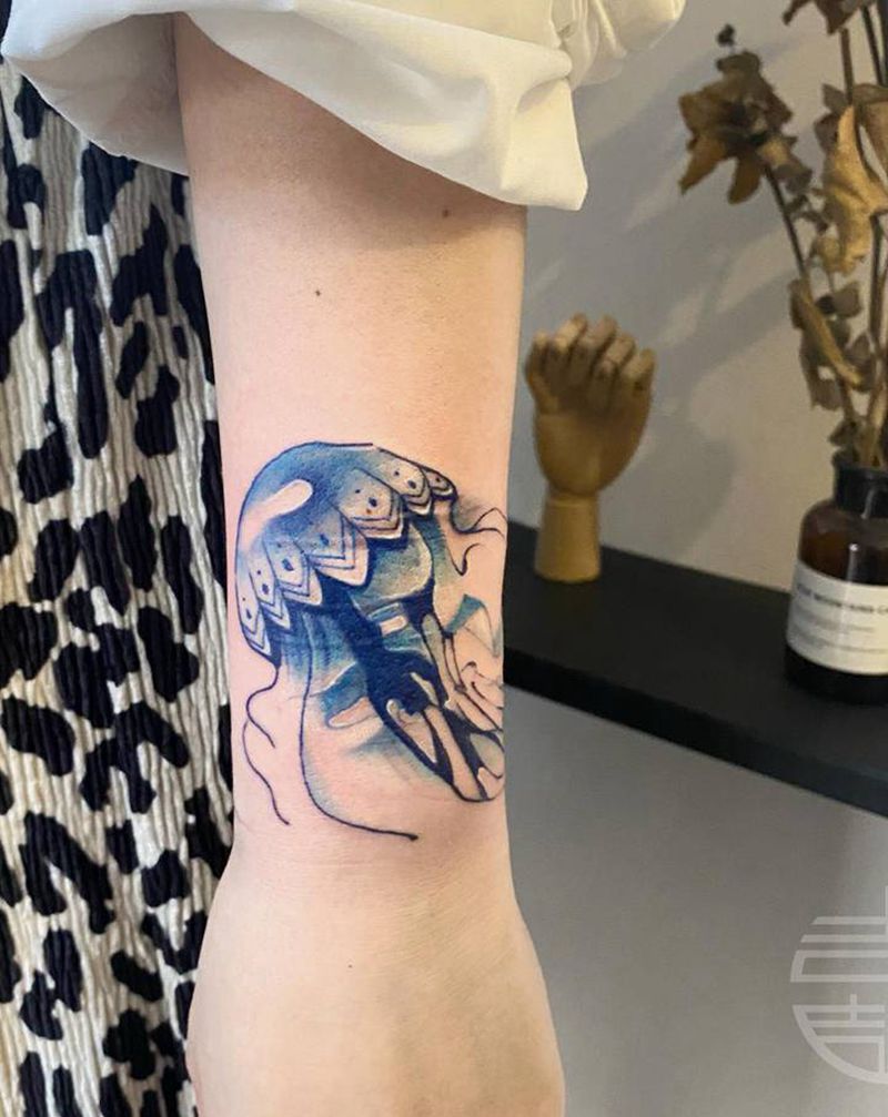 水母遮盖伤疤纹身图片_手臂纹身图案