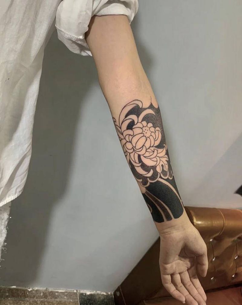 小姐姐日式纹身图片_手部手臂老传统纹身图案