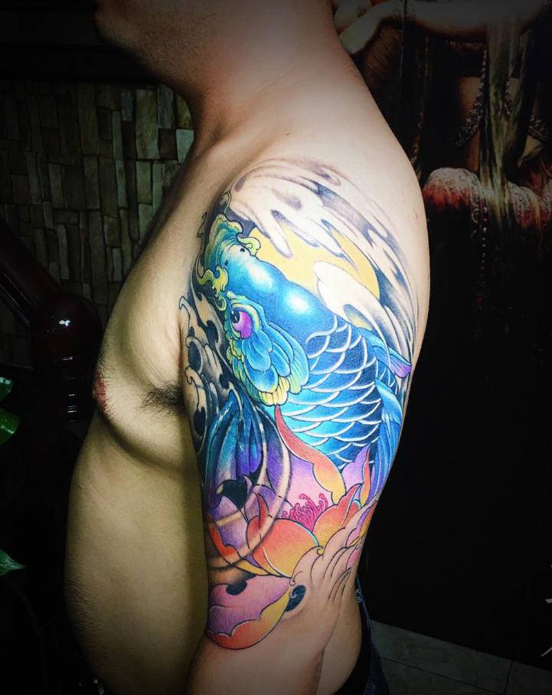 鱼   遮盖作品纹身图片_手臂新传统纹身图案