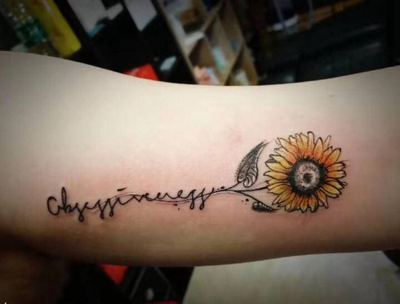 向日葵纹身图片_手臂水彩纹身图案