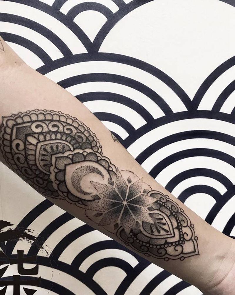 梵花点刺纹身图片_手臂纹身图案